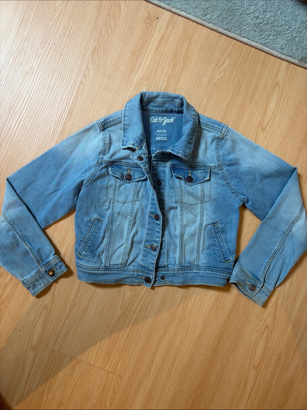 Cat & Jack Stretch Denim Jacket size M